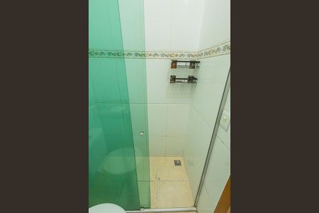 Casa à venda com 70m², 2 quartos e 1 vagabanheiro