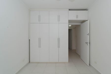 Quarto 1 de apartamento à venda com 2 quartos, 75m² em Pinheiros, São Paulo