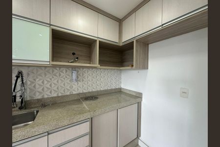 Apartamento à venda com 63m², 2 quartos e 1 vagaCozinha