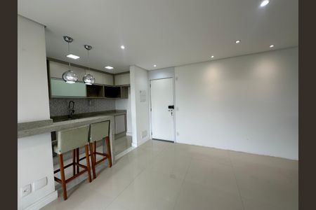 Sala de apartamento à venda com 2 quartos, 63m² em Alphaville Empresarial, Barueri