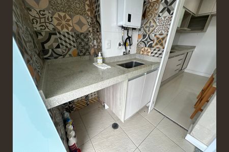 Apartamento à venda com 63m², 2 quartos e 1 vagaÁrea de Serviço