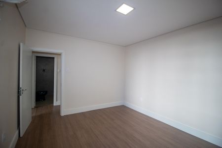 Apartamento à venda com 81m², 2 quartos e sem vaga Apartamento à venda com 81m², 2 quartos e sem vagaQuarto