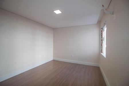 Apartamento à venda com 81m², 2 quartos e sem vaga Apartamento à venda com 81m², 2 quartos e sem vagaQuarto