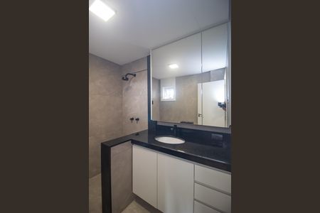 Apartamento à venda com 81m², 2 quartos e sem vaga Apartamento à venda com 81m², 2 quartos e sem vagaBanheiro