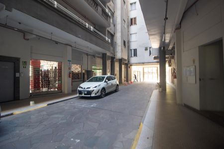 Apartamento à venda com 81m², 2 quartos e sem vaga Apartamento à venda com 81m², 2 quartos e sem vagaHall de entrada