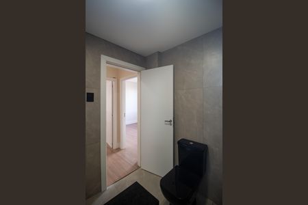 Apartamento à venda com 81m², 2 quartos e sem vaga Apartamento à venda com 81m², 2 quartos e sem vagaBanheiro