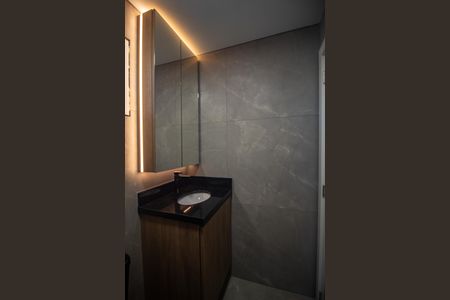 Apartamento à venda com 81m², 2 quartos e sem vaga Apartamento à venda com 81m², 2 quartos e sem vagaBanheiro da Suíte