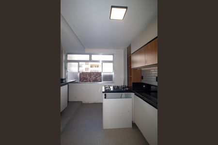 Apartamento à venda com 81m², 2 quartos e sem vaga Apartamento à venda com 81m², 2 quartos e sem vagaCozinha