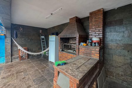 Casa à venda com 240m², 3 quartos e 1 vaga