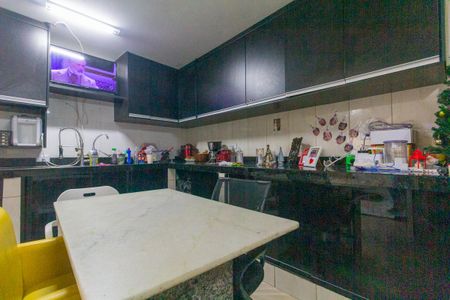 Casa para alugar com 110m², 2 quartos e sem vagaSala e Cozinha