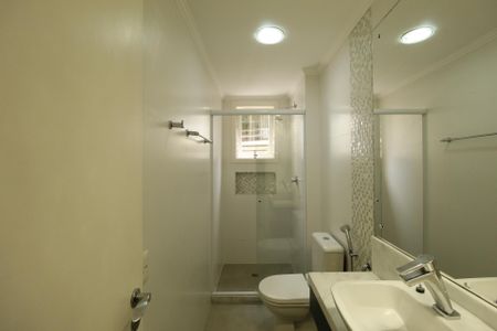 Apartamento à venda com 81m², 2 quartos e 1 vagaBanheiro