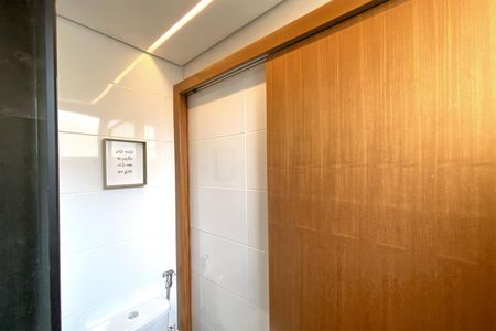 Apartamento à venda com 53m², 2 quartos e 2 vagasBanheiro da Suíte 2