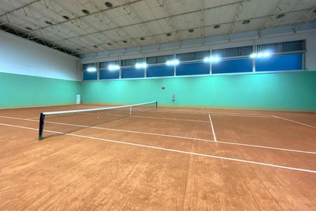 Apartamento à venda com 464m², 5 quartos e 5 vagas Apartamento à venda com 464m², 5 quartos e 5 vagasÁrea comum - Quadra de Tênis