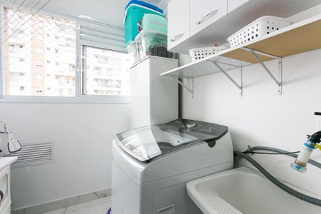 Apartamento à venda com 69m², 2 quartos e 1 vaga Apartamento à venda com 69m², 2 quartos e 1 vagaÁrea de Serviço