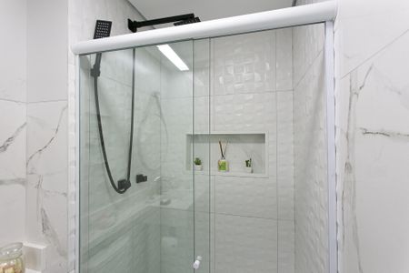 Apartamento à venda com 69m², 2 quartos e 1 vaga Apartamento à venda com 69m², 2 quartos e 1 vagaBanheiro da Suíte