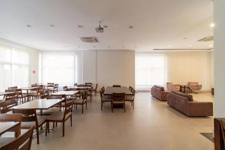 Apartamento à venda com 212m², 3 quartos e 5 vagas Apartamento à venda com 212m², 3 quartos e 5 vagasSalão de Festas