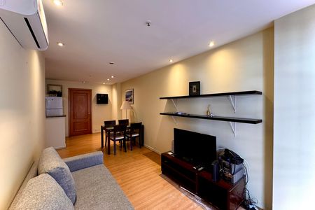 Apartamento para alugar com 56m², 1 quarto e 1 vaga Apartamento para alugar com 56m², 1 quarto e 1 vagaSala