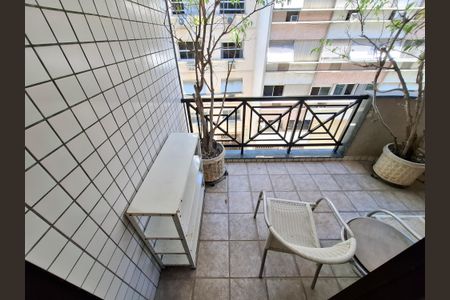 Apartamento para alugar com 56m², 1 quarto e 1 vagaVaranda 