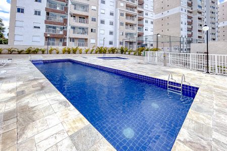 Apartamento para alugar com 45m², 2 quartos e 1 vagaÁrea comum - Piscina