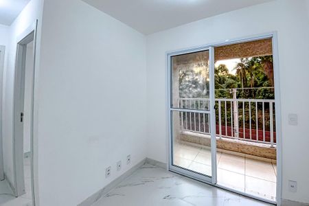 Apartamento para alugar com 45m², 2 quartos e 1 vagaSala