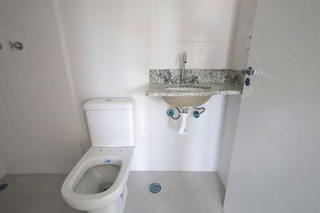 Apartamento para alugar com 56m², 2 quartos e 1 vagaBanheiro 1