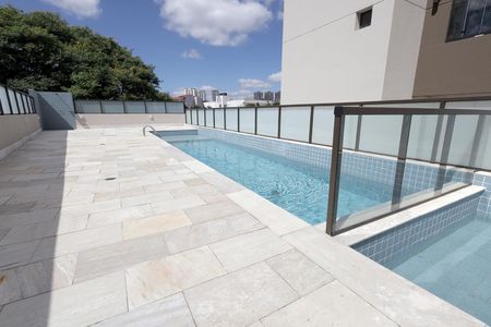 Apartamento para alugar com 56m², 2 quartos e 1 vagaÁrea comum - Piscina