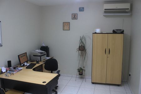 Sala de casa para alugar com 3 quartos, 237m² em Cerâmica, São Caetano do Sul