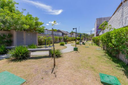 Apartamento à venda com 42m², 2 quartos e 1 vaga Apartamento à venda com 42m², 2 quartos e 1 vagaÁrea comum - Playground