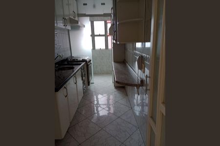 Cozinha de apartamento à venda com 2 quartos, 54m² em Vila Ivone, São Paulo