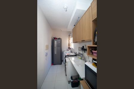 Cozinha de apartamento à venda com 2 quartos, 41m² em Campo Novo, Porto Alegre