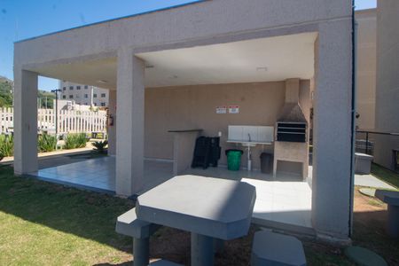 Apartamento à venda com 41m², 2 quartos e 1 vaga Apartamento à venda com 41m², 2 quartos e 1 vagaÁrea comum - Salão de festas