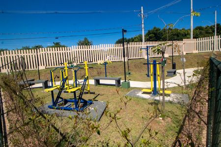 Apartamento à venda com 41m², 2 quartos e 1 vaga Apartamento à venda com 41m², 2 quartos e 1 vagaAcademia