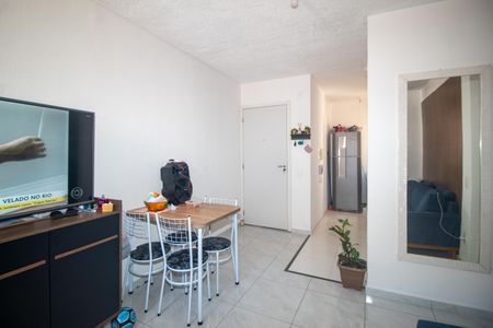 Sala de apartamento à venda com 2 quartos, 41m² em Campo Novo, Porto Alegre