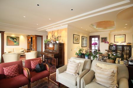 Sala de apartamento à venda com 3 quartos, 213m² em Vila Andrade, São Paulo