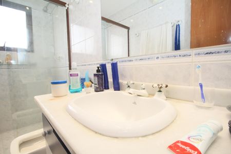 Apartamento à venda com 213m², 4 quartos e 4 vagasBanheiro Social