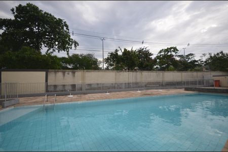 Apartamento para alugar com 51m², 2 quartos e 1 vagaÁrea comum - Piscina