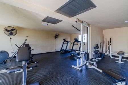 Apartamento à venda com 60m², 2 quartos e sem vagaÁrea comum - Academia