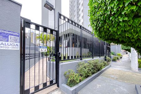 Apartamento para alugar com 50m², 2 quartos e 1 vagaFachada - Plaquinha