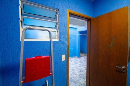 Casa para alugar com 240m², 3 quartos e 2 vagas