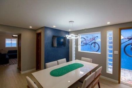 Casa para alugar com 3 quartos, 240m² em Campo Belo, São Paulo