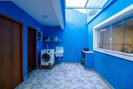 Casa para alugar com 240m², 3 quartos e 2 vagas