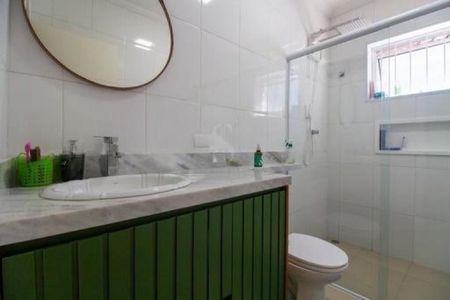 Casa para alugar com 240m², 3 quartos e 2 vagas