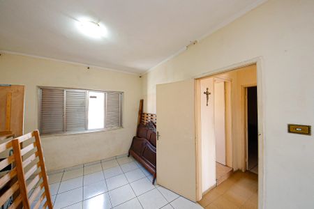 Suíte de casa à venda com 4 quartos, 200m² em Jardim Guairaca, São Paulo