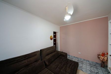 Casa à venda com 200m², 4 quartos e 2 vagas Casa à venda com 200m², 4 quartos e 2 vagasSala