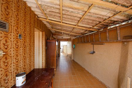 Casa à venda com 200m², 4 quartos e 2 vagas Casa à venda com 200m², 4 quartos e 2 vagasÁrea externa