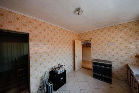 Casa à venda com 200m², 4 quartos e 2 vagas Casa à venda com 200m², 4 quartos e 2 vagasCozinha