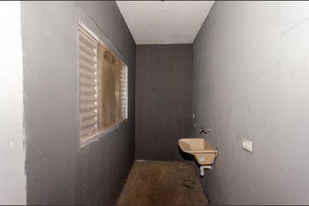 Casa para alugar com 50m², 1 quarto e sem vagaÁrea de Serviço