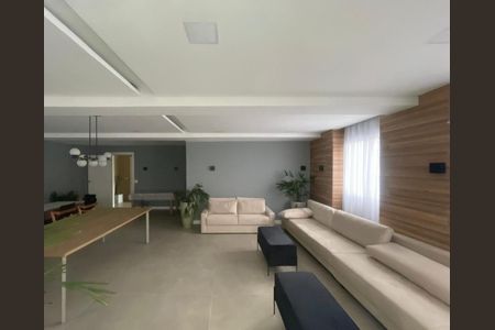 Apartamento à venda com 37m², 2 quartos e sem vagaÁrea comum