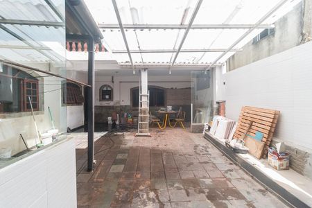 Casa para alugar com 84m², 2 quartos e 1 vaga Casa para alugar com 84m², 2 quartos e 1 vagaQuintal/Garagem