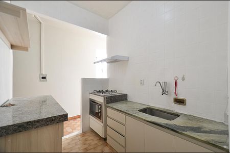 Apartamento para alugar com 91m², 2 quartos e sem vaga Apartamento para alugar com 91m², 2 quartos e sem vagaBanheiro